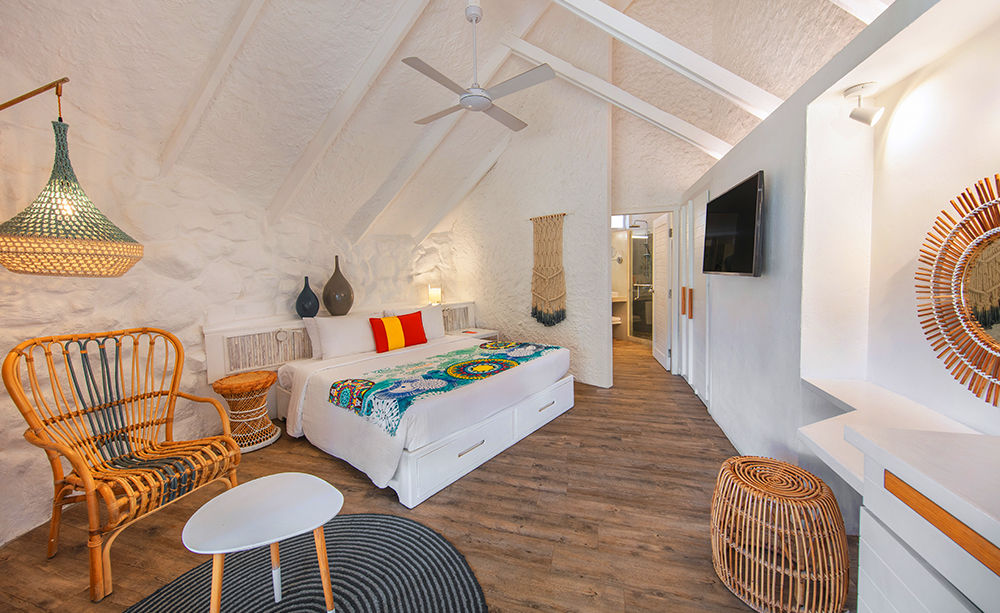 La Pirogue, A Sunlife Resort