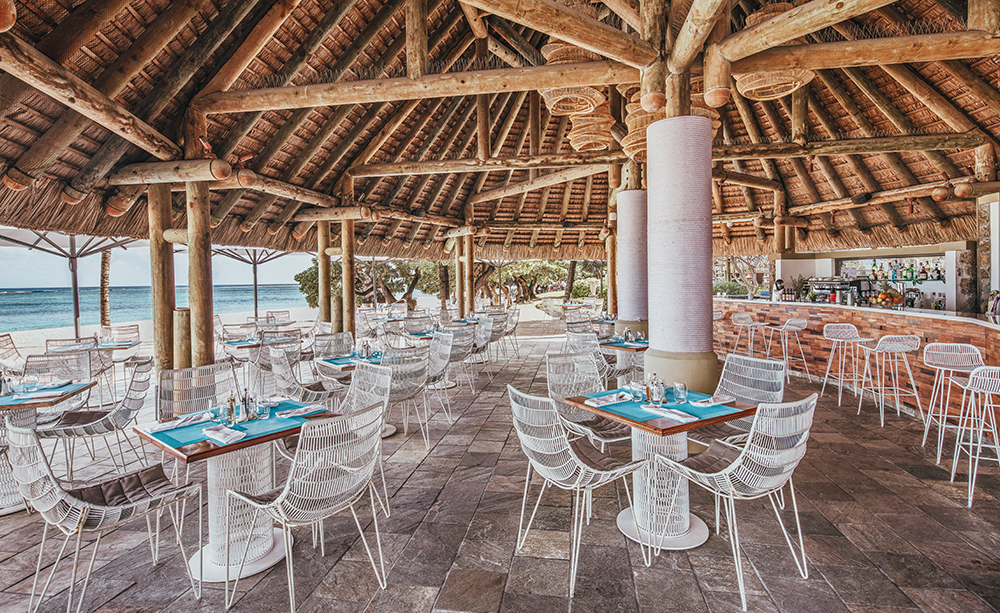La Pirogue, A Sunlife Resort