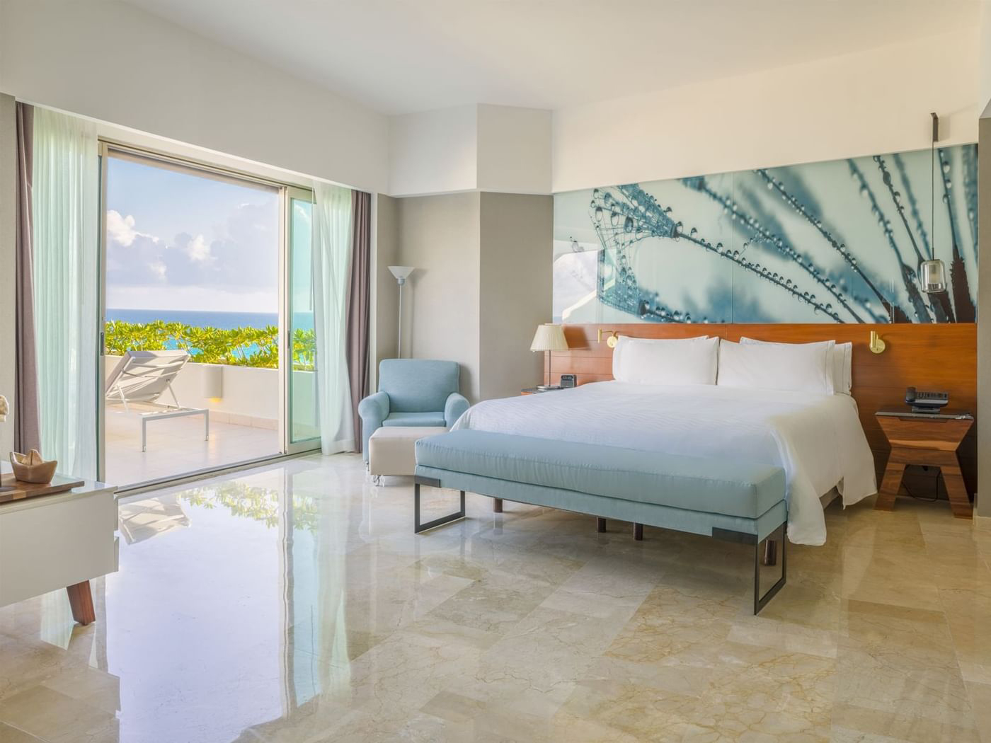 LIVE AQUA CANCUN