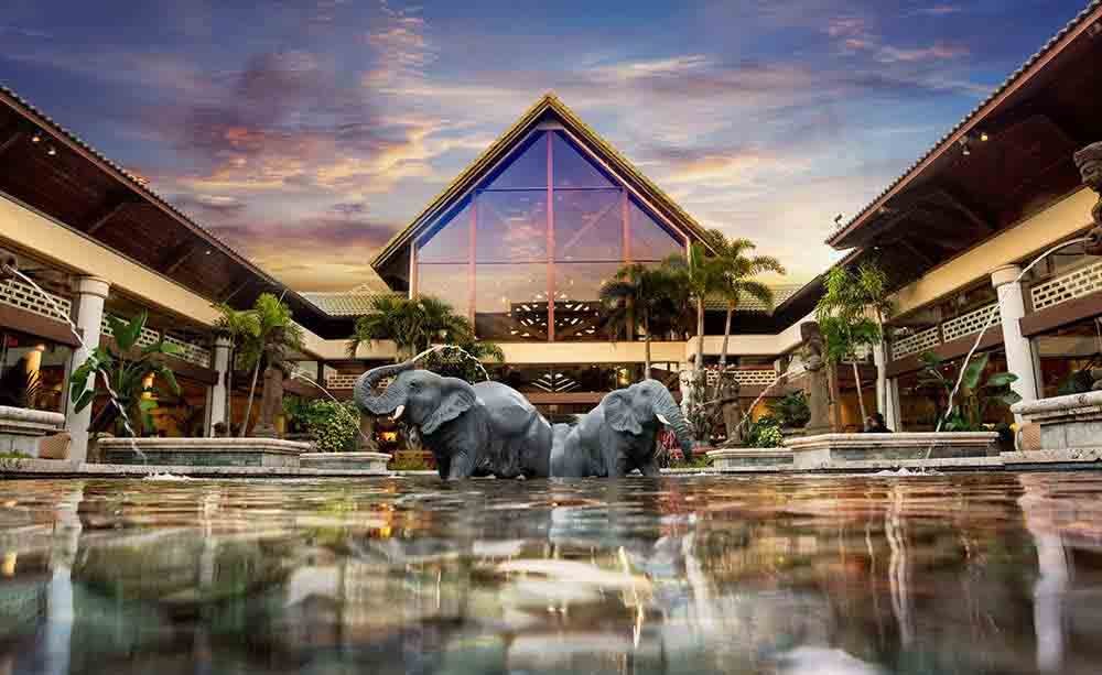 Loews Royal Pacific Resort at Universal Orlando