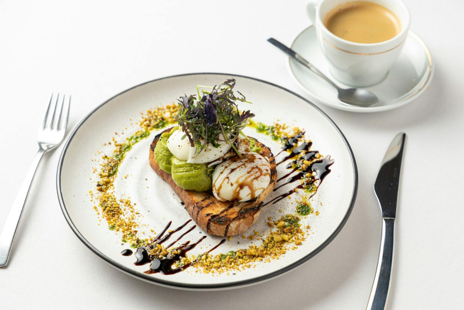 Majestic Roof Garden Hotel 