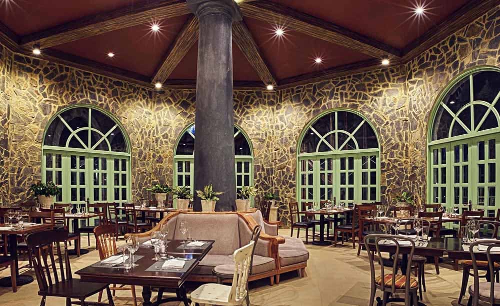 Mercure Danang French Village Bana Hills