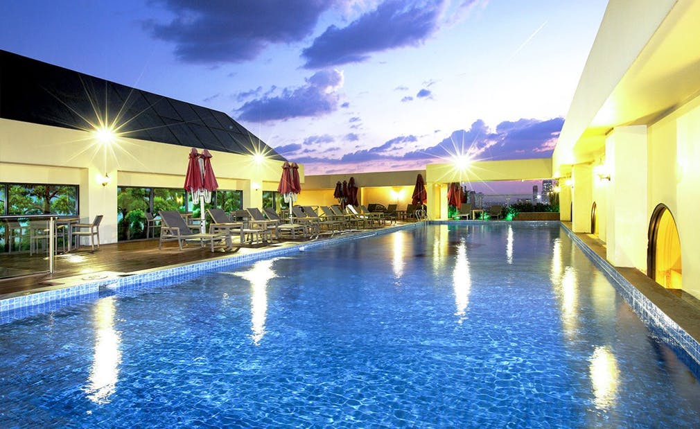 MerPerle Crystal Palace Hotel