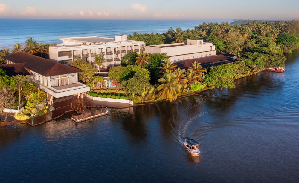 NH Bentota Ceysands Resort