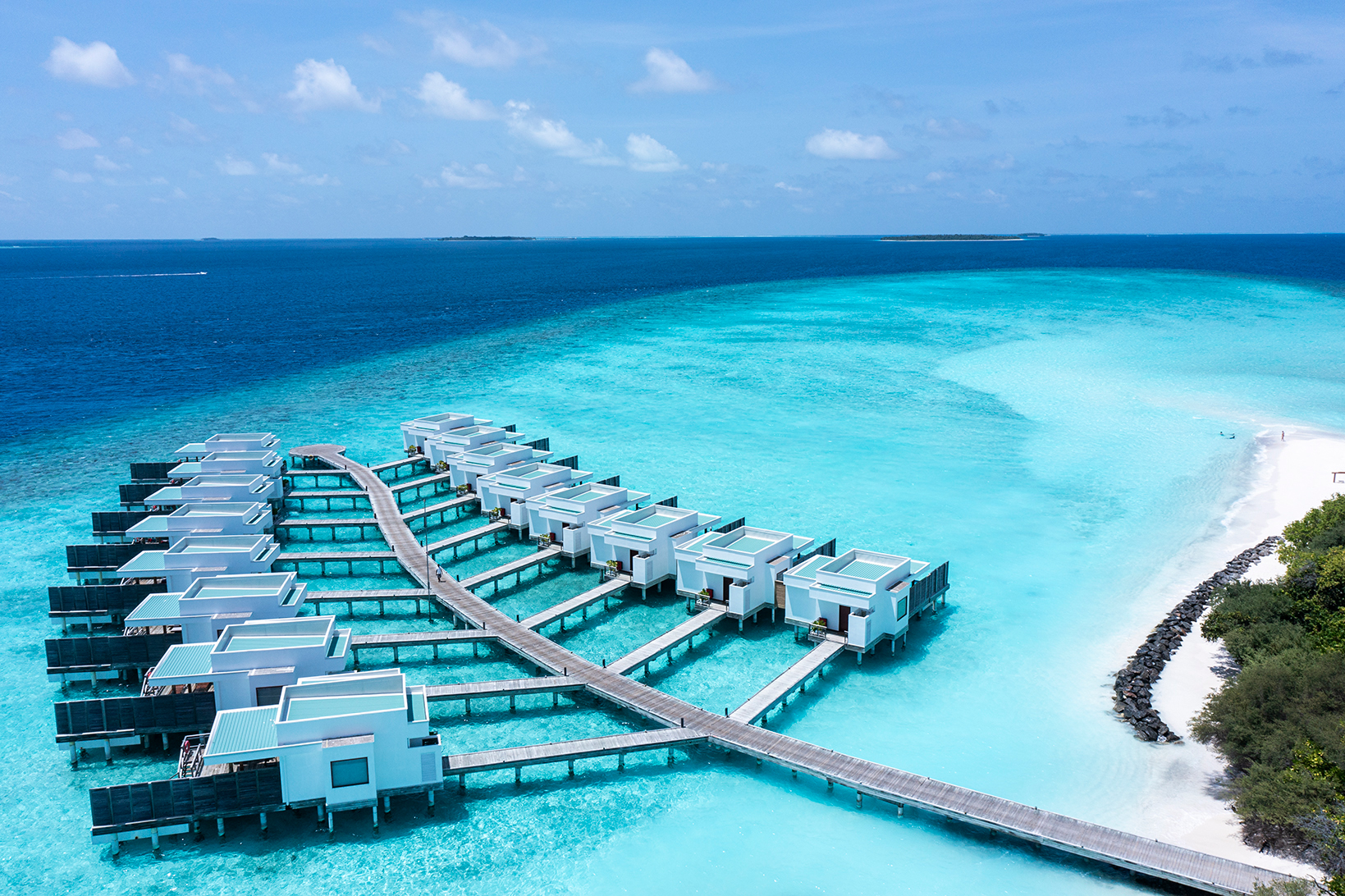Niva Dhigali Maldives