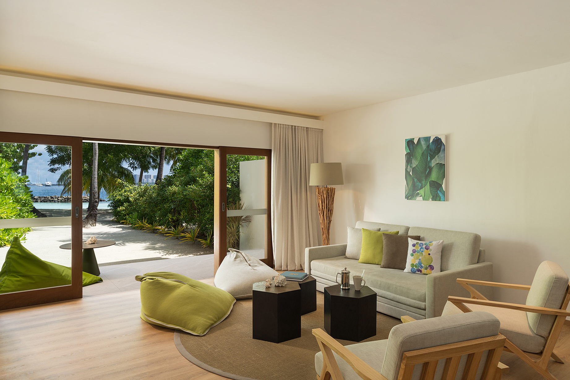Niva Kurumba Maldives 