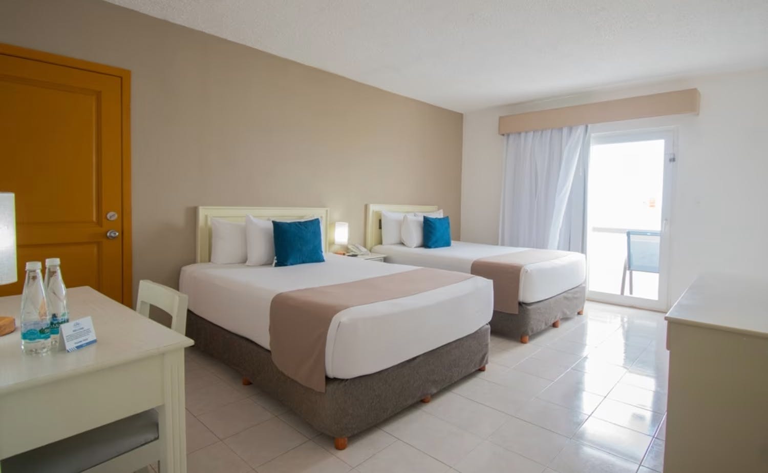 Ocean View Cancun Arenas