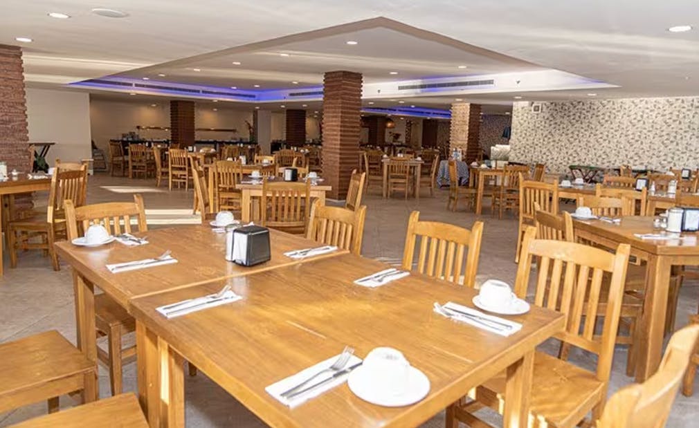 Ocean View Cancun Arenas