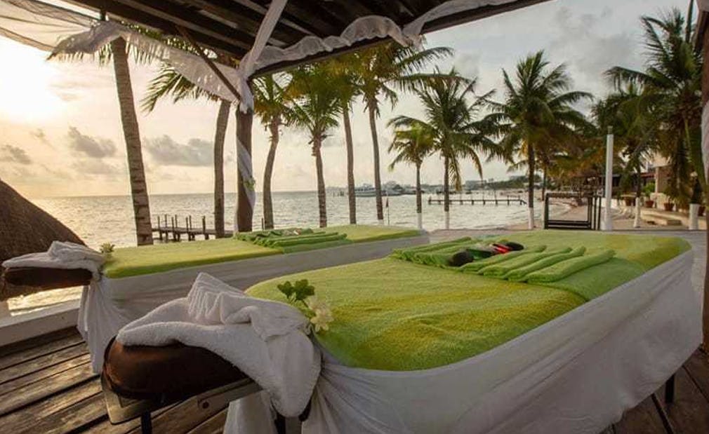 Ocean View Cancun Arenas