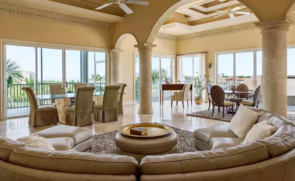 Olde Marco Island Inn and Suites