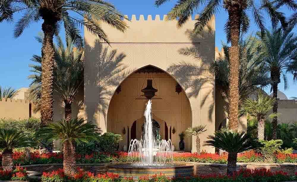 one-and-only-royal-mirage-arabian-court-01