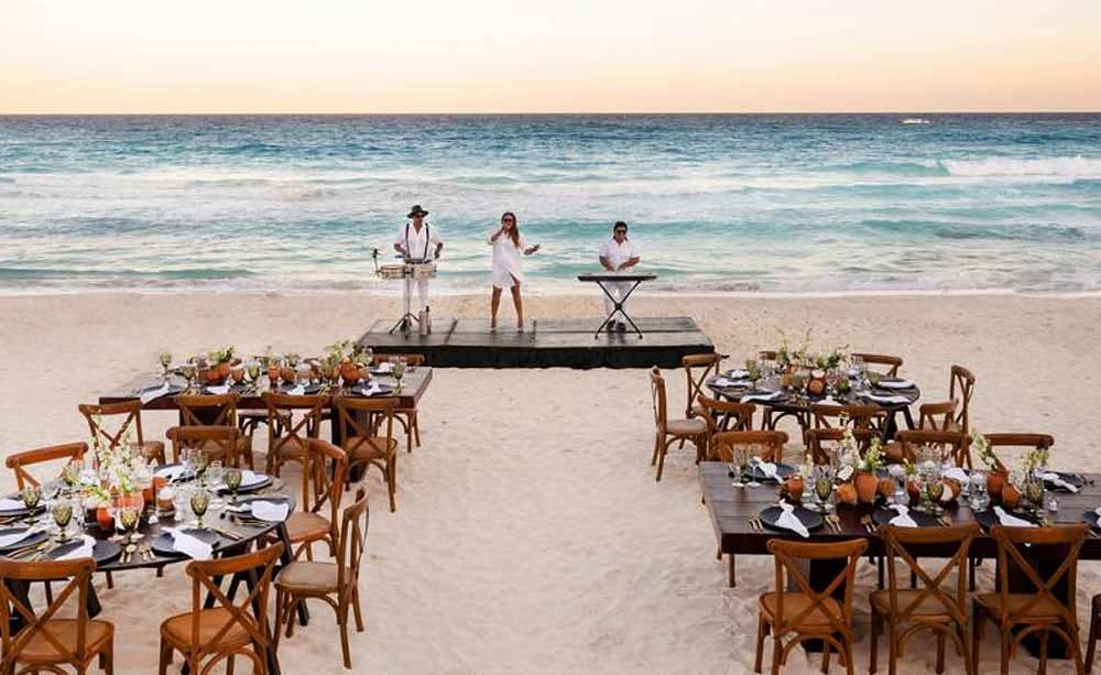 Wyndham Alltra Cancun All Inclusive Resort