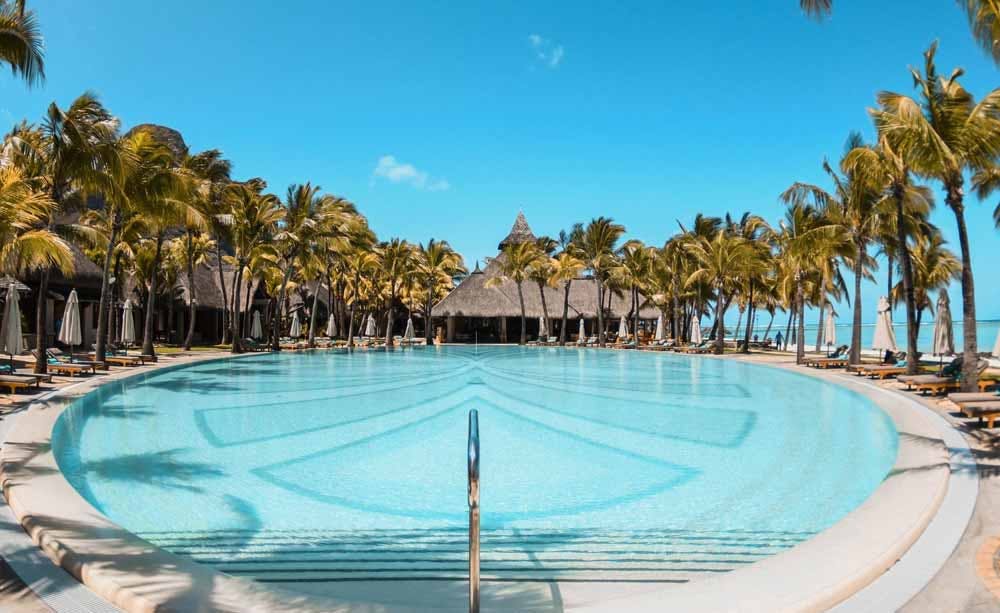 paradise-beachcomber-golf-resort-and-spa-mauritius-09.jpg