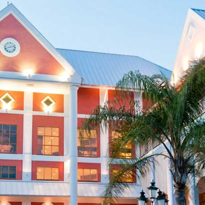 Pelican Bay Hotel