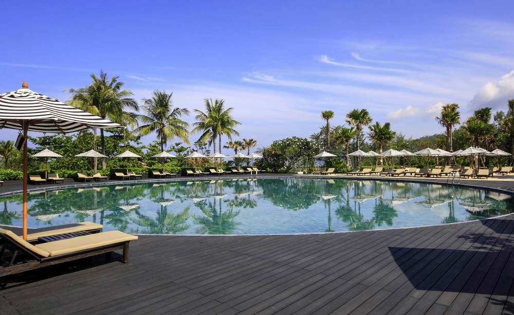 Pullman Phuket Karon Beach Resort