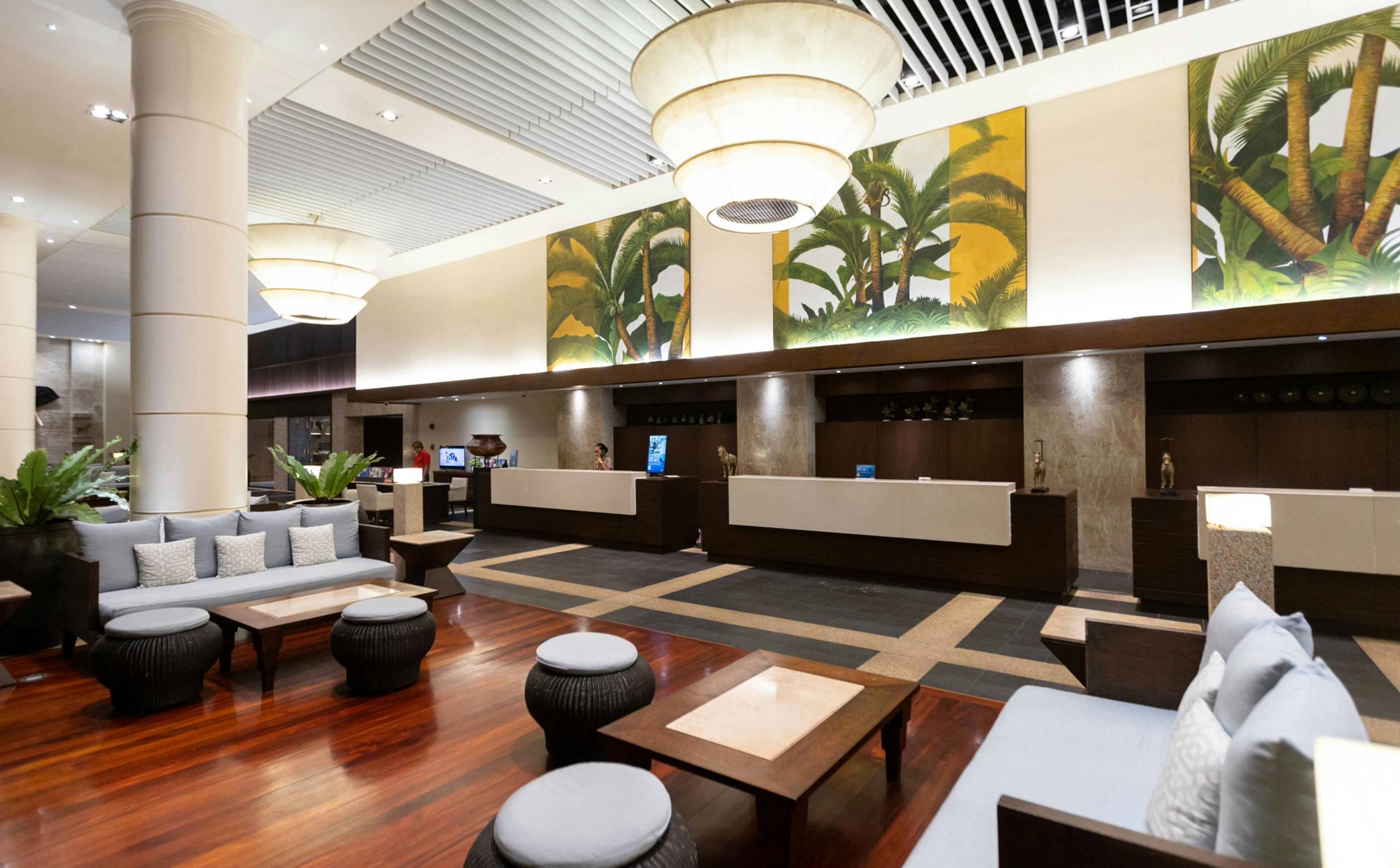 Pullman Phuket Karon Beach Resort