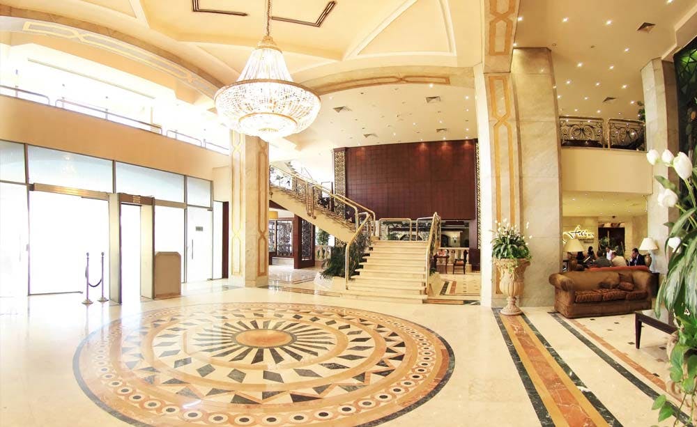 pyramisa-suites-hotel-and-casino-cairo-02