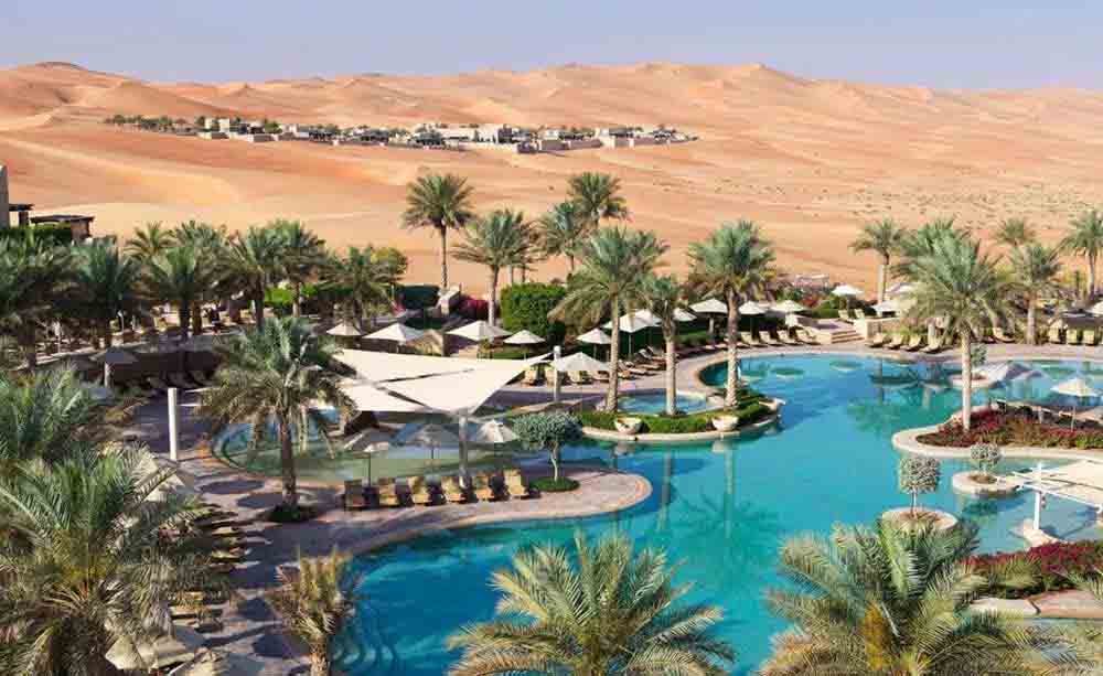 Qasr Al Sarab Desert Resort by Anantara 