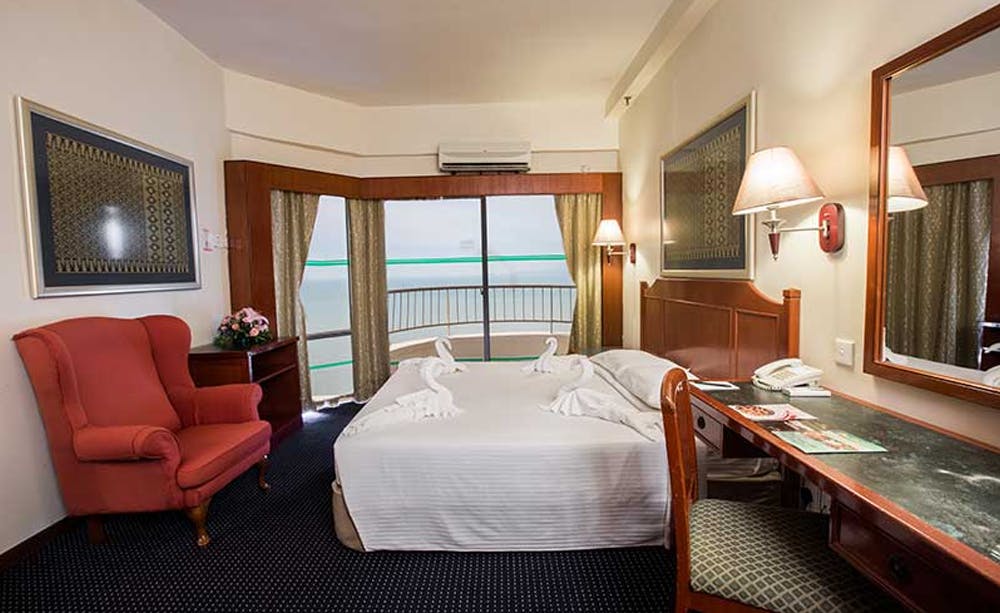 Rainbow Paradise Beach Resort