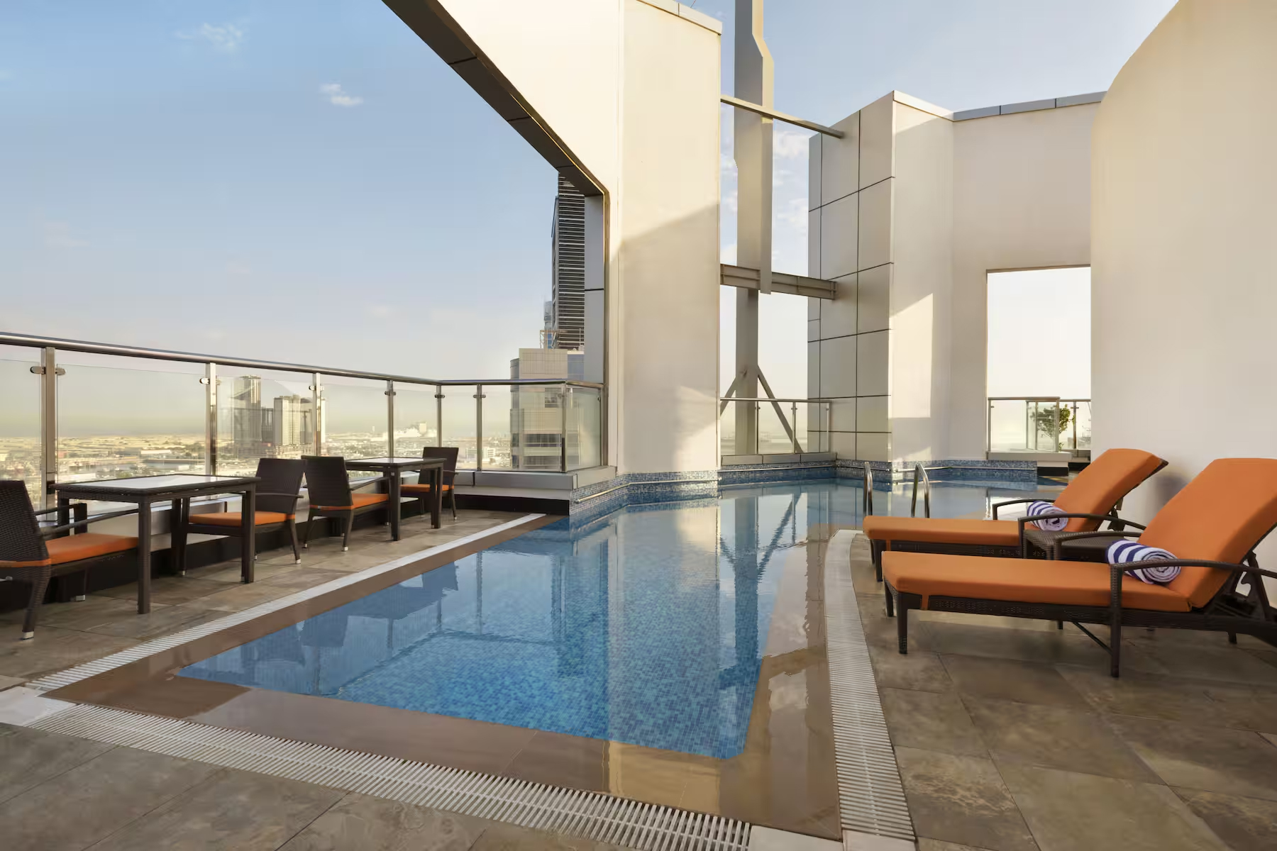 Ramada By Wyndham Abu Dhabi Corniche