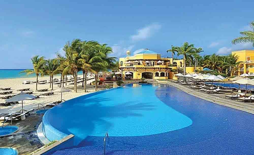 Royal Hideaway Playacar Resort