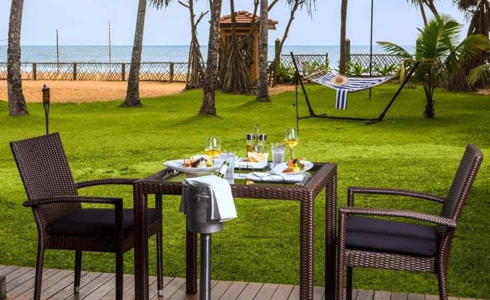 royal-palms-beach-hotel-sri-lanka-06.jpg