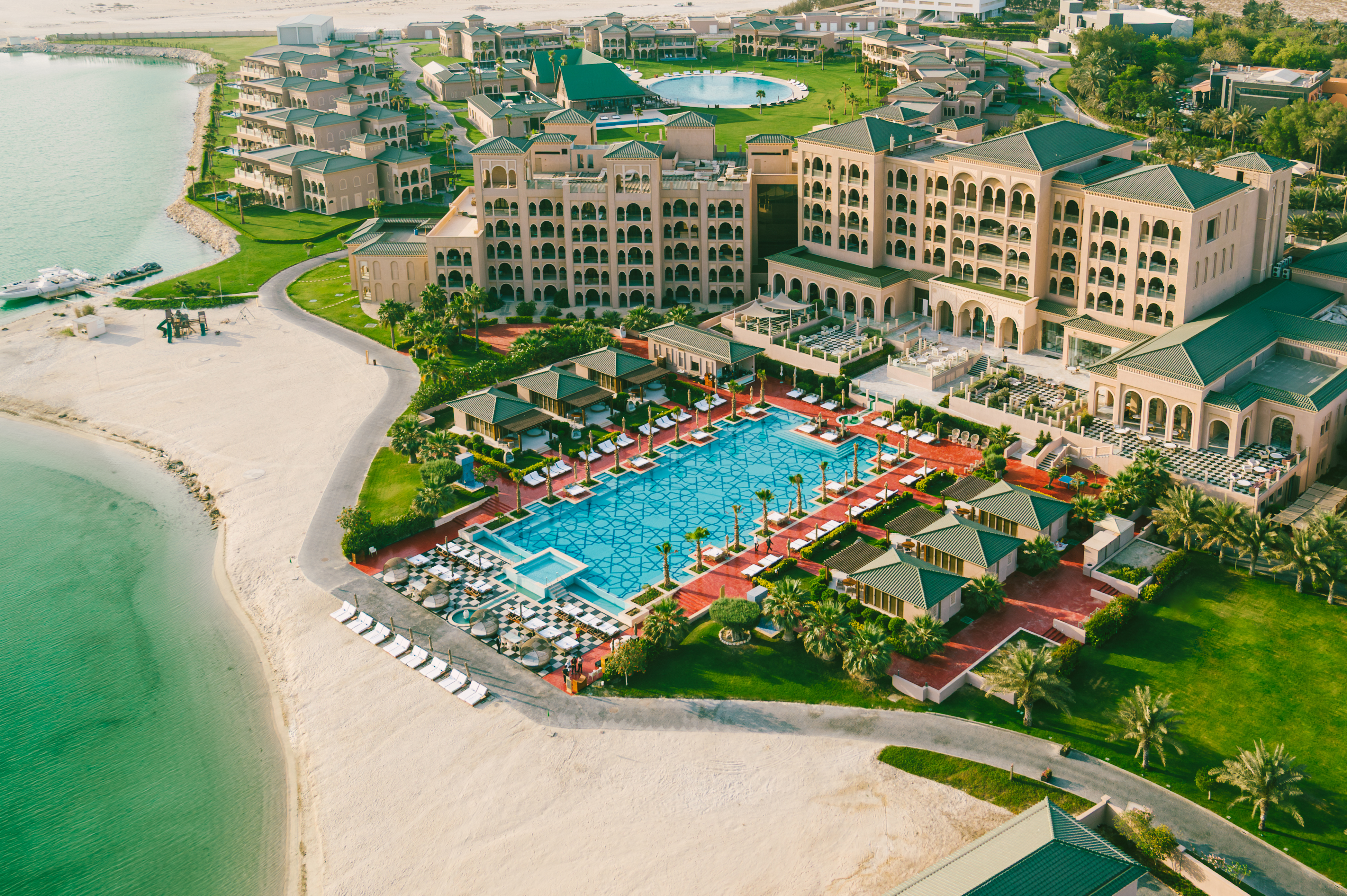 Royal Saray Resort