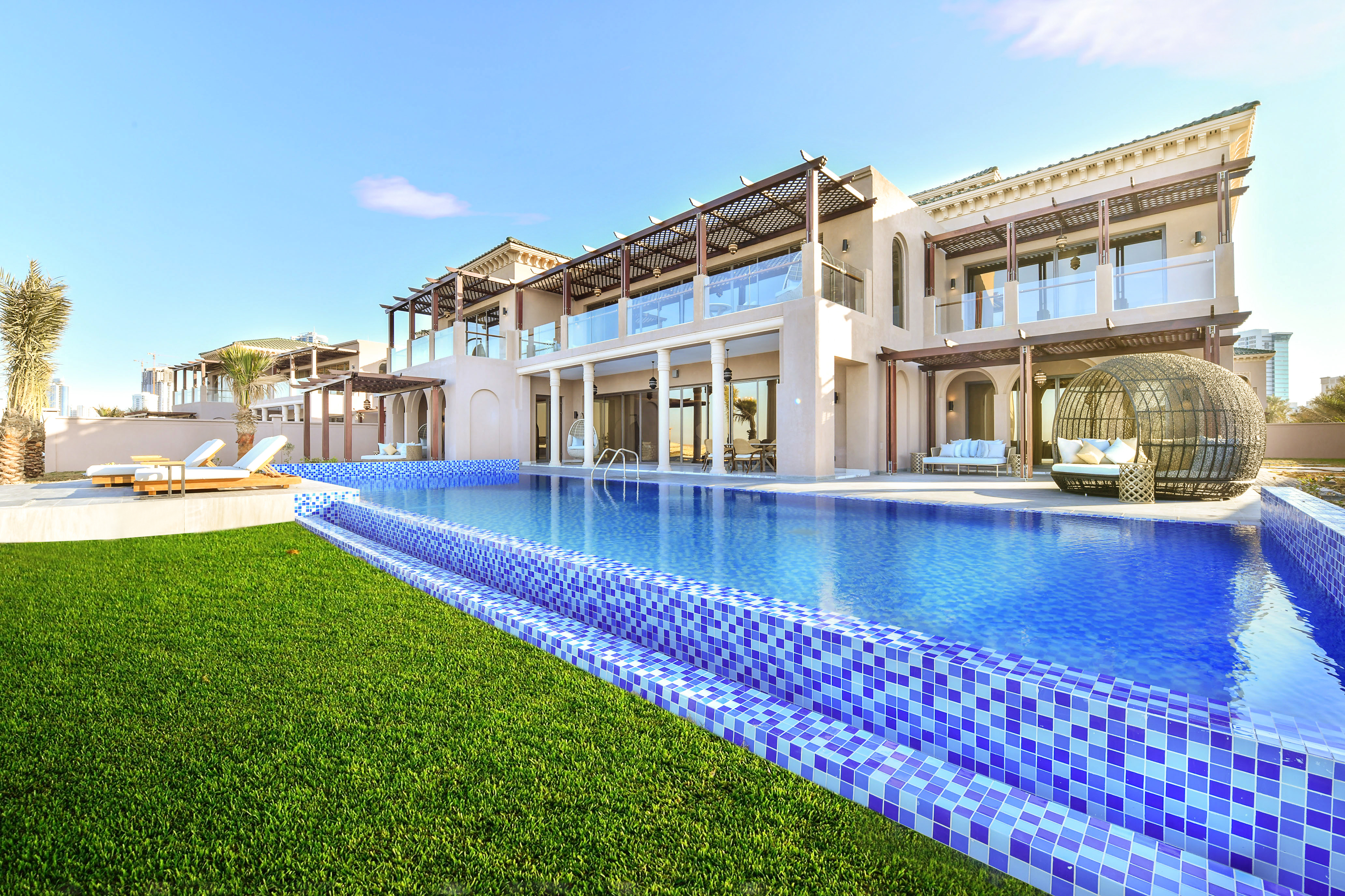 Royal Saray Resort