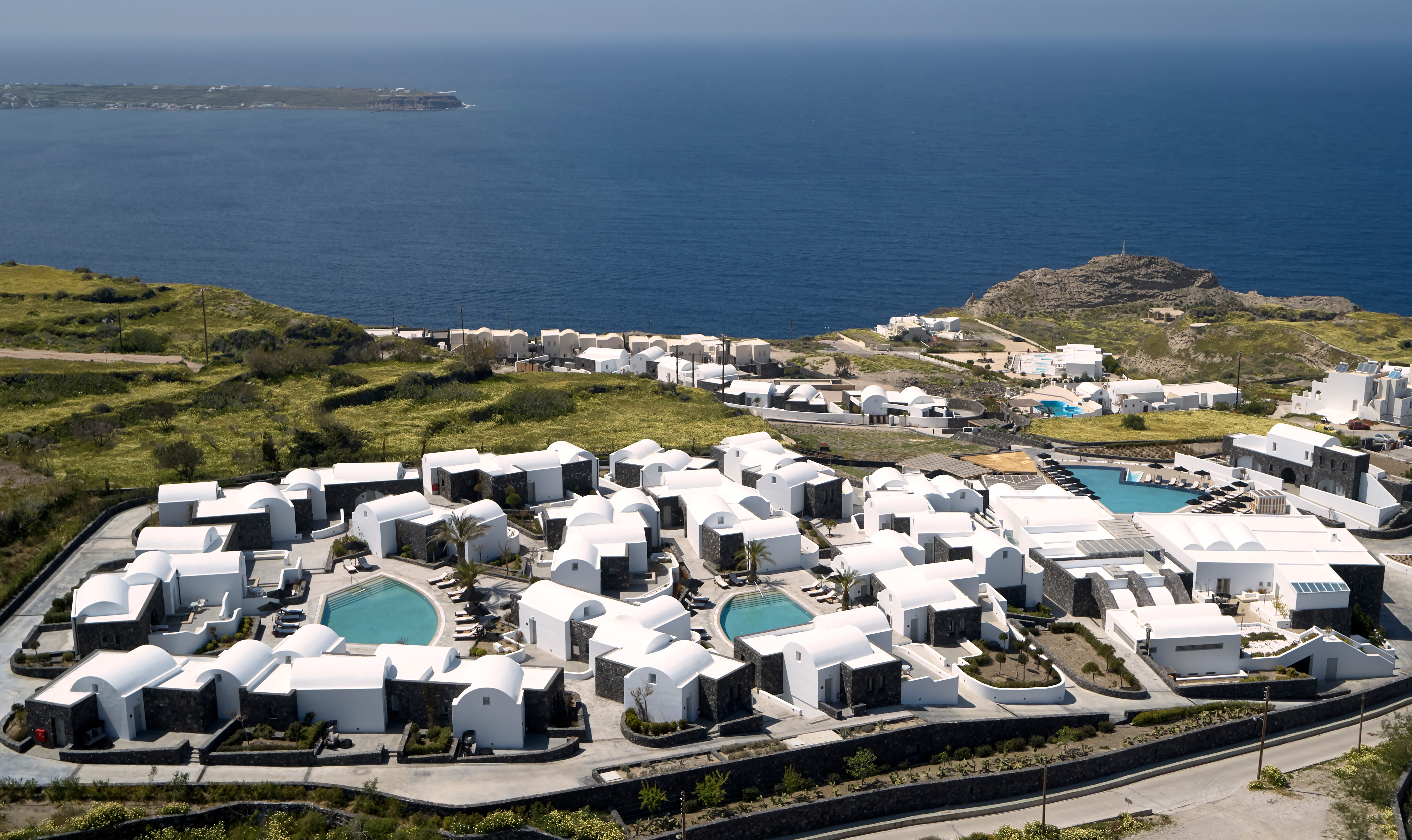 Santo Pure Oia Suites & Villas