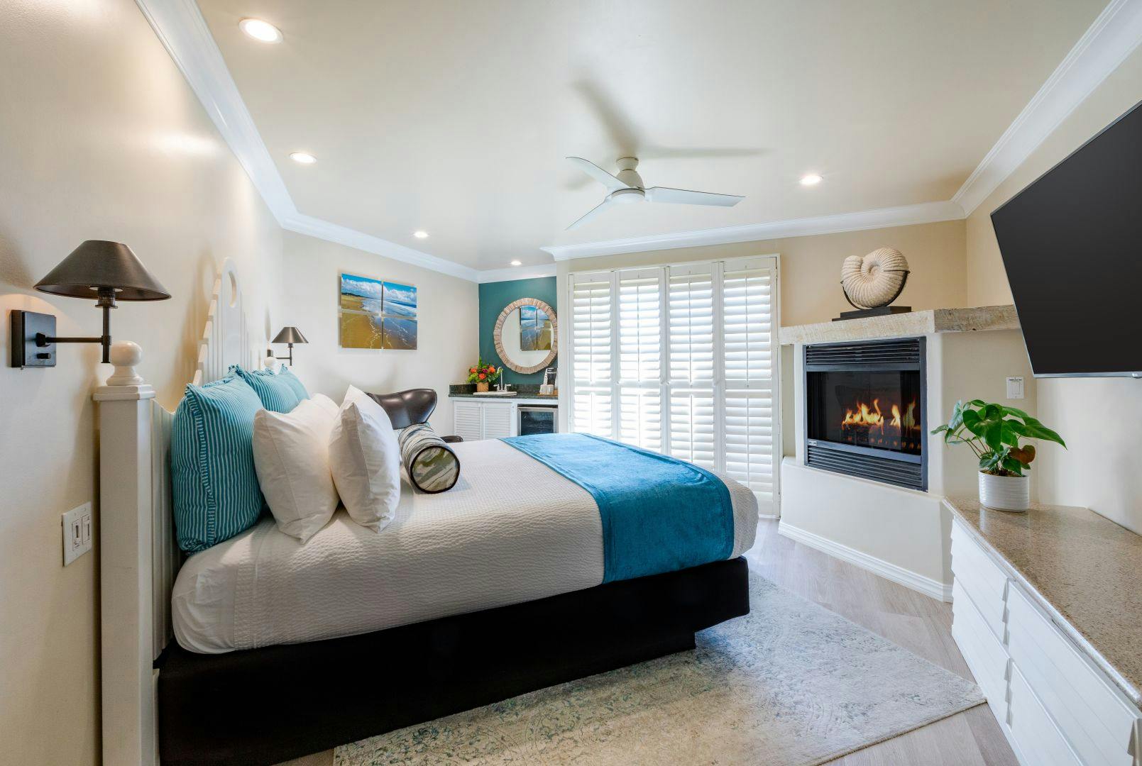 SeaVenture Beach Hotel