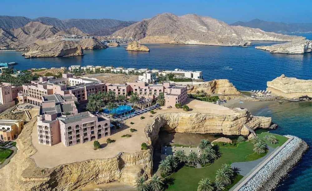 Shangri-La Al Husn Resort & Spa