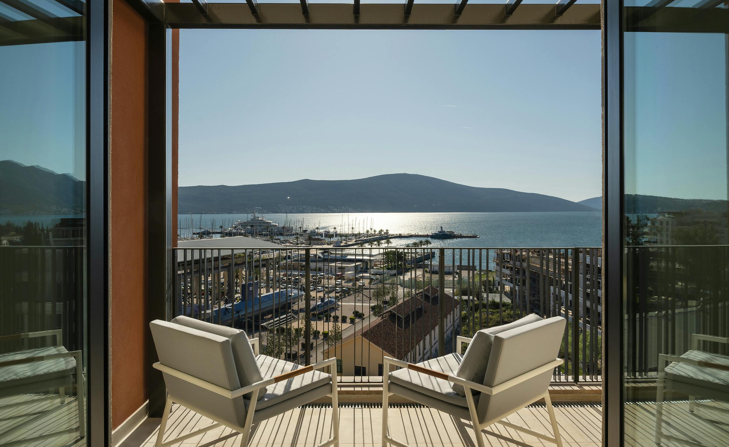 SIRO Boka Place, Montenegro