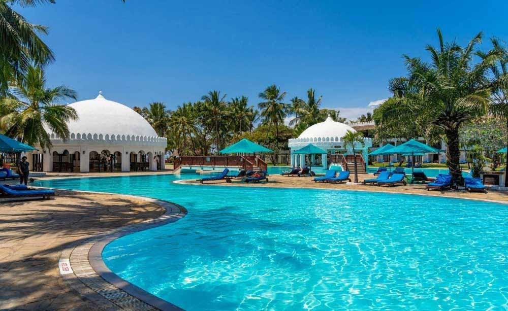 southern-palms-beach-resort-mombasa-09.jpg