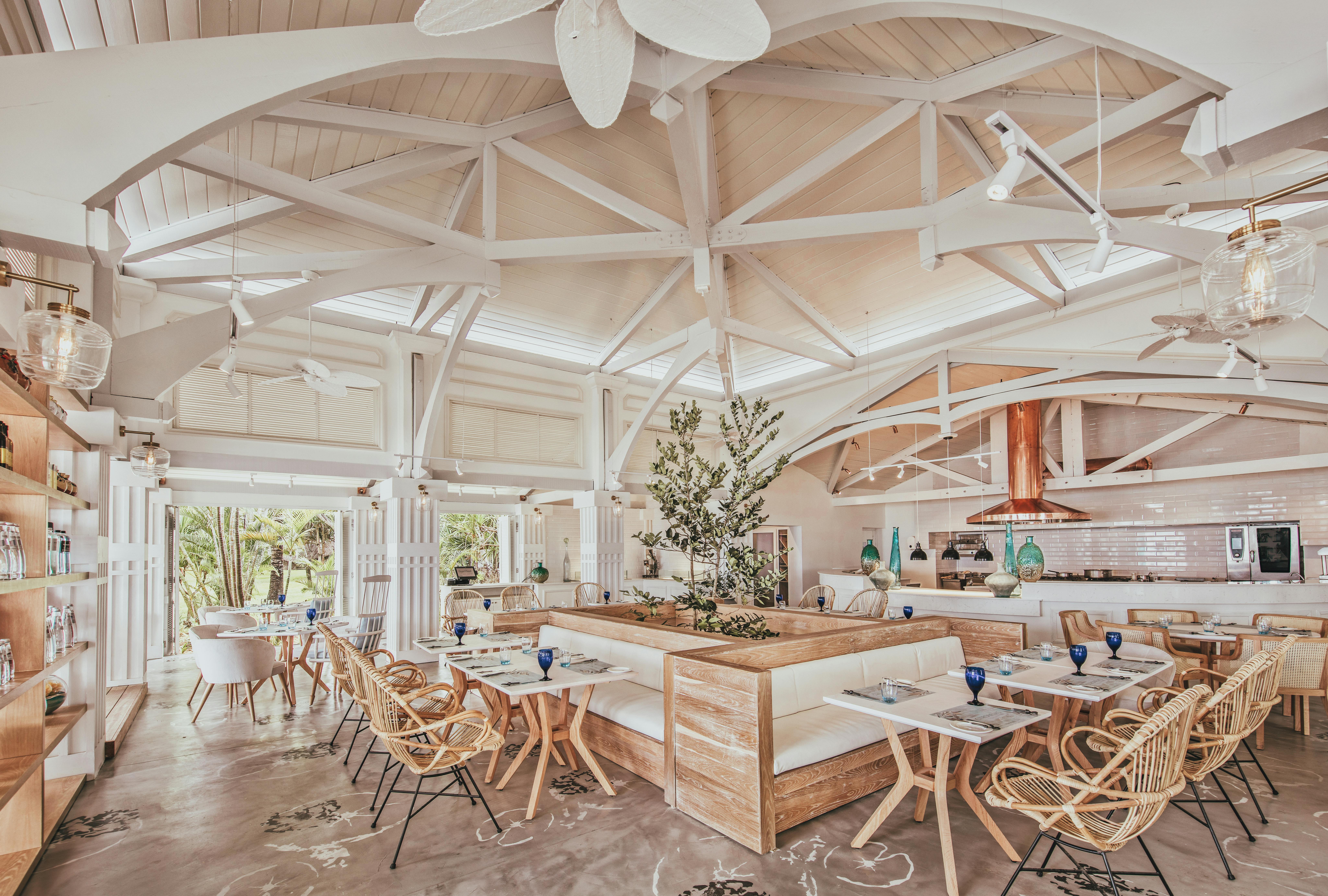 Sugar Beach, A Sunlife Resort