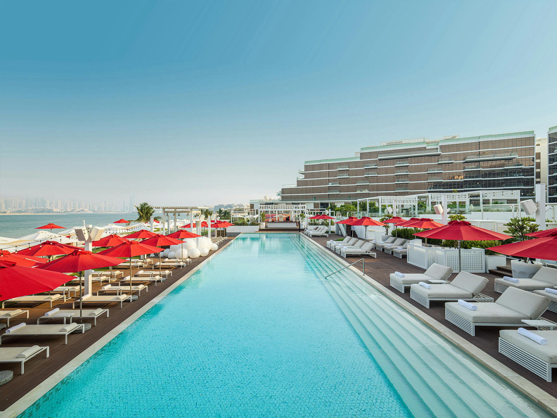 Th8 Palm Dubai Beach Resort, Vignette Collection