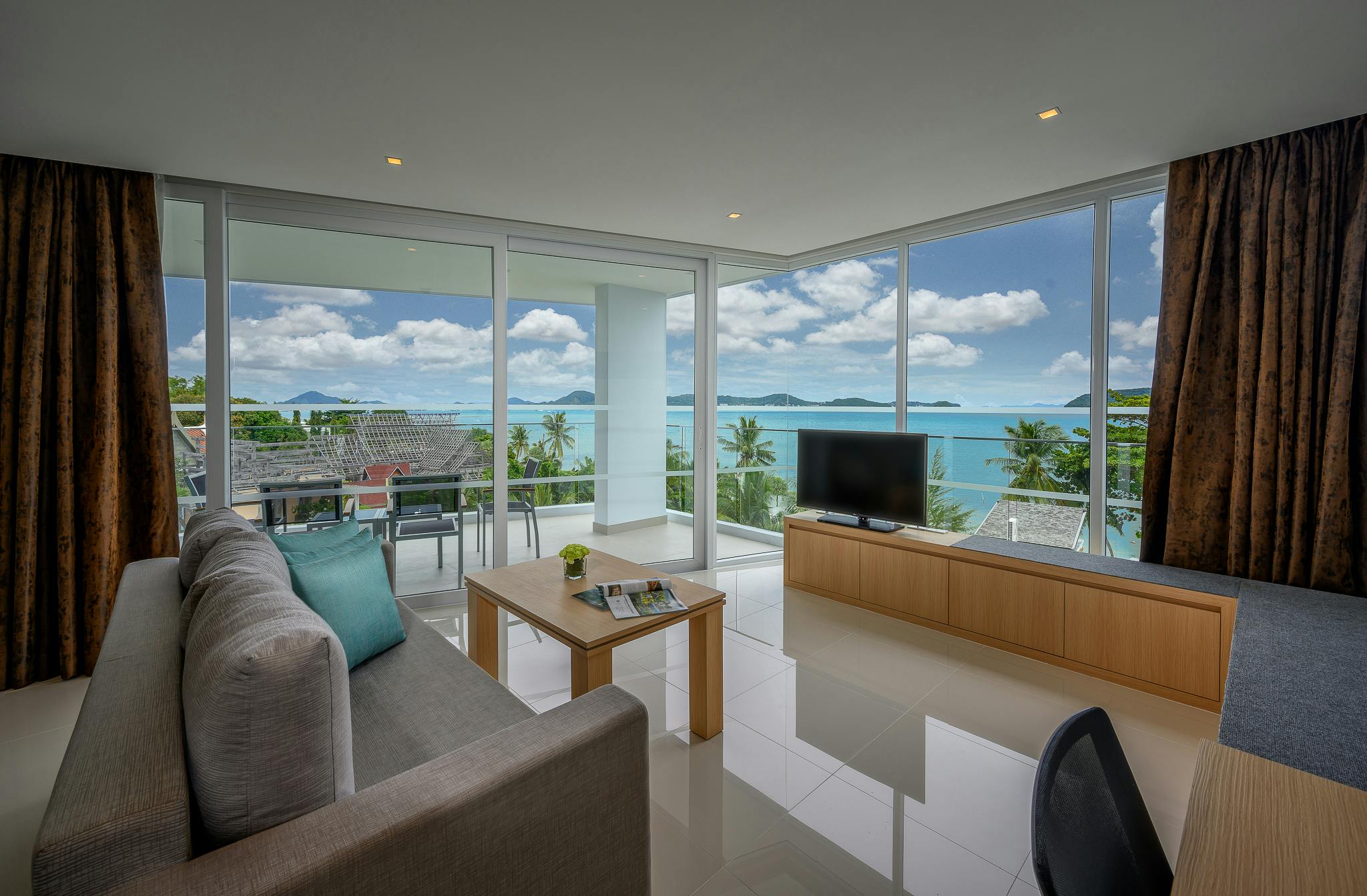 The Beachfront Hotel Phuket