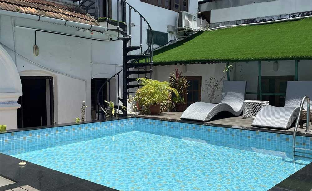 The Old Courtyard Hotel