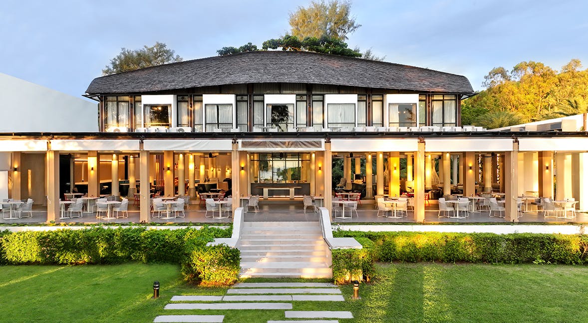 Twin Lotus Resort And Spa