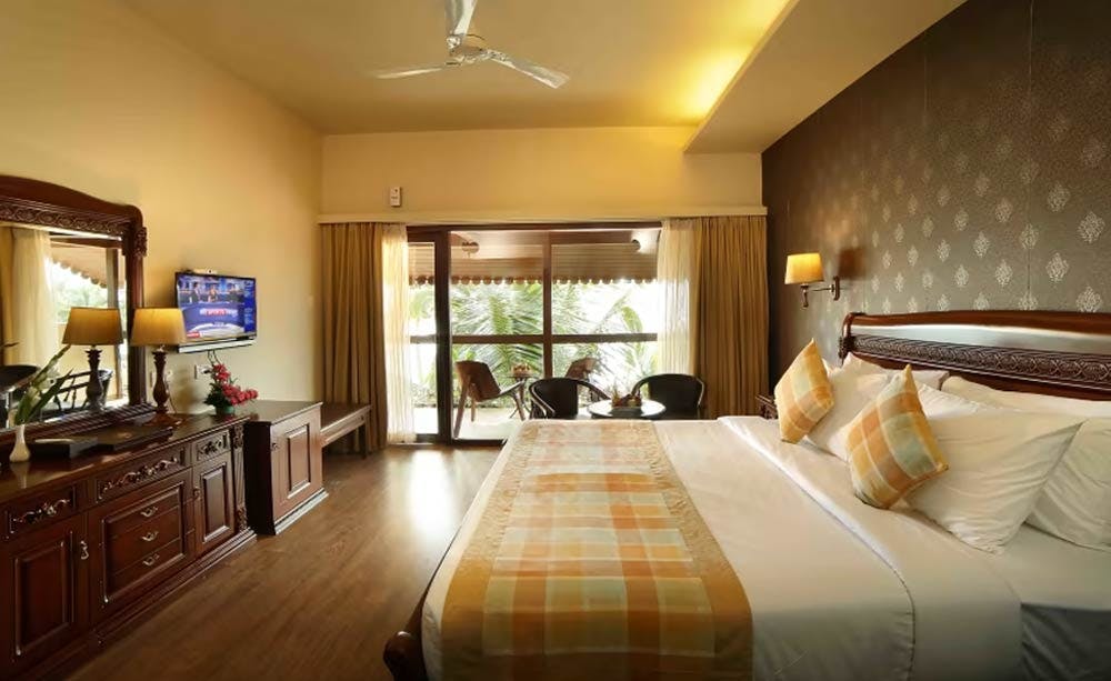 uday-samudra-leisure-beach-hotel-and-spa-kovalam-04