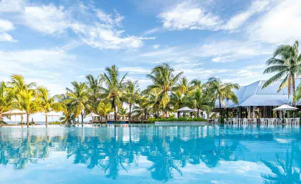 victoria-beachcomber-resort-and-spa-mauritius-01