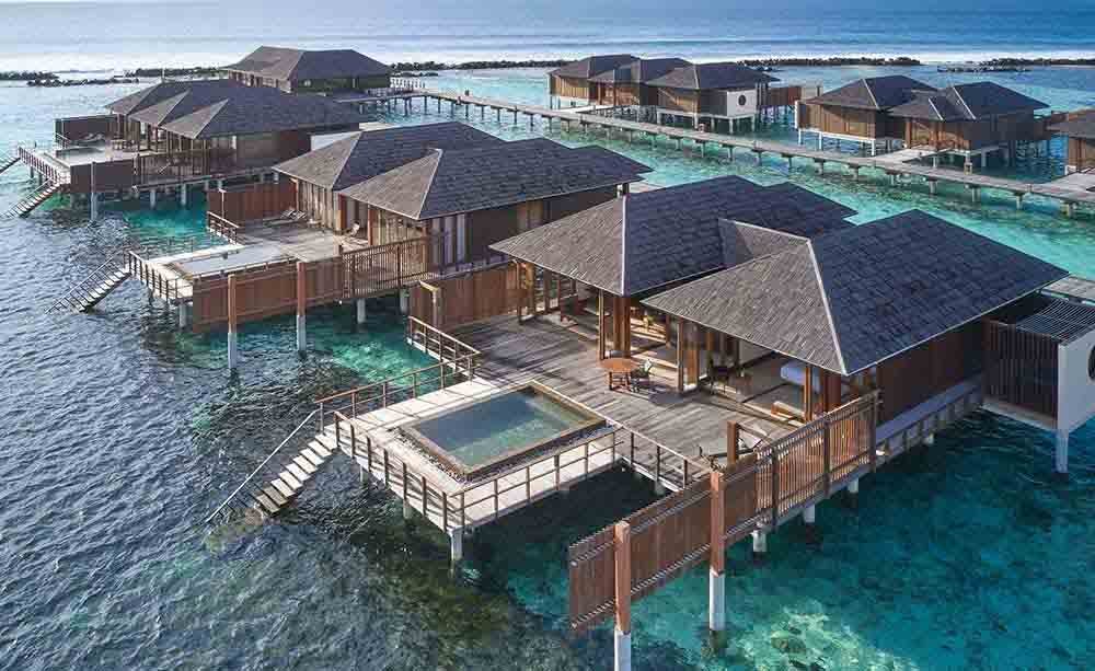 villa-nautica-paradise-island-maldives-01