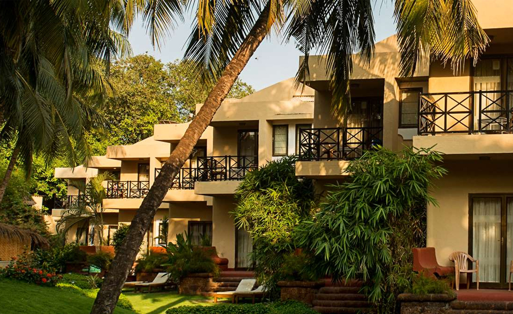 Whispering Palms Beach Resort