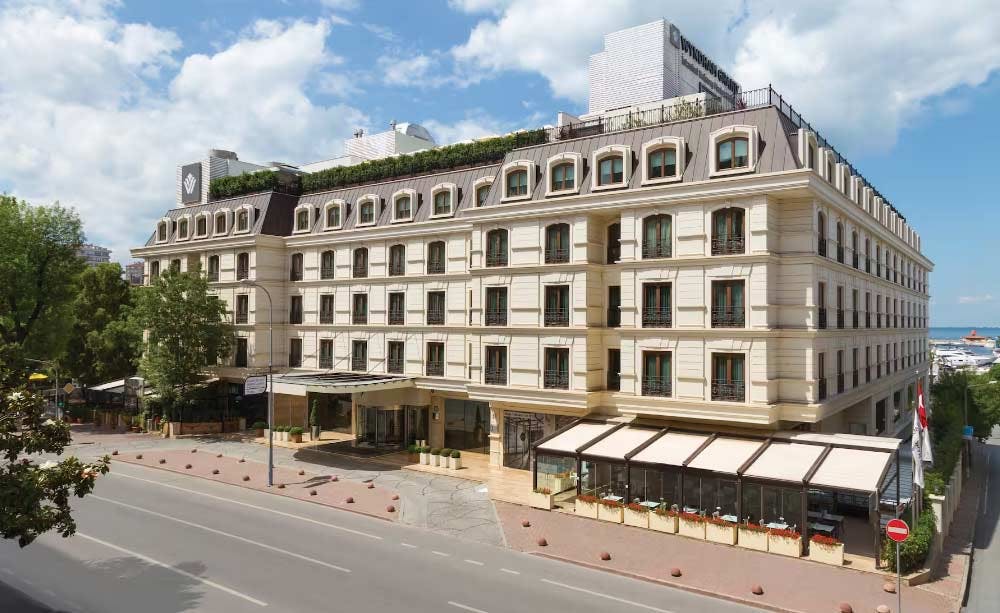 Wyndham Grand Istanbul Kalamis Marina Hotel